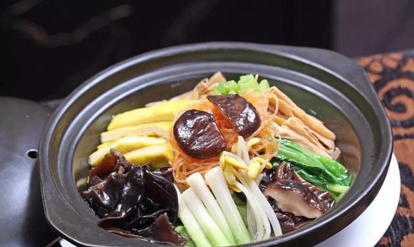 齋菜煲 海南過年飲食民俗,大年初一吃齋菜